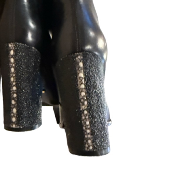 Sergio Rossi never worn boots - Picture 3 of 5